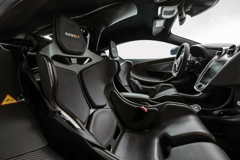 600LT coupe interior.jpg